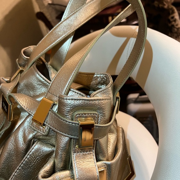 Michael Kors Gold Metallic Pebble Leather Shoulder Bag with gold hardware - Picture 5 of 16